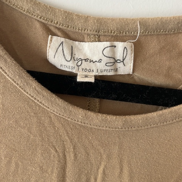 Niyama sol tank top - Picture 2 of 4